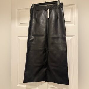 Olivaceous- faux leather skirt NWT- size small
